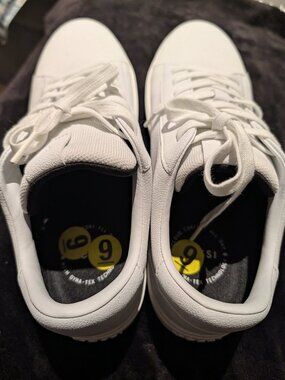 Vessi waterproof SOHO sneakers white 9